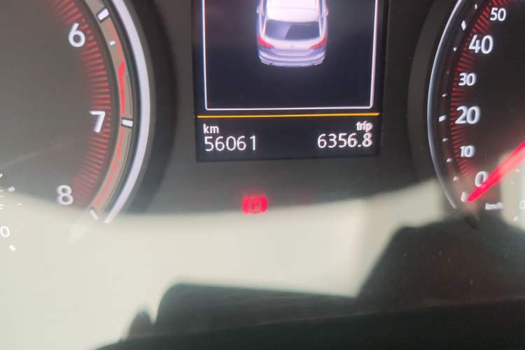 Used Volkswagen Tayron 2020 280TSI Two-Wheel Drive Luxury Connect Edition Odometer Close Up