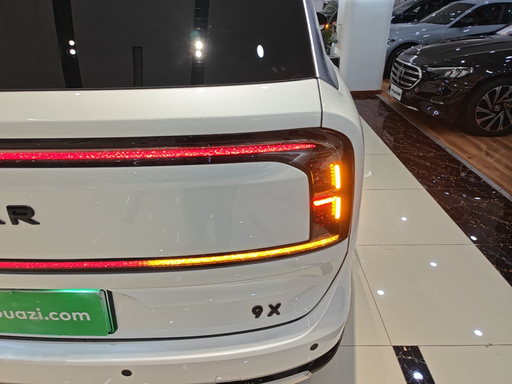 Zeekr 9X 2025 Hyper Edition 70kWh — снимка 9