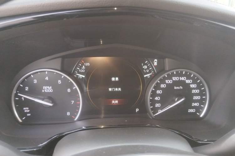 Used Cadillac XT5 2018 25T Luxury Model