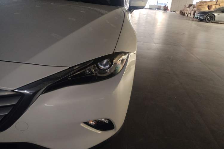 Used Mazda CX-4 2018 2.0L Automatic Two-Wheel Drive Blue Sky Exploration Version China V Standard Left Front Headlight