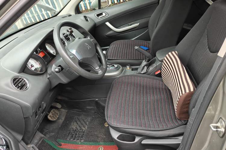 Used Peugeot 408 2013 2.0L Automatic Comfort Edition Left Front Seat