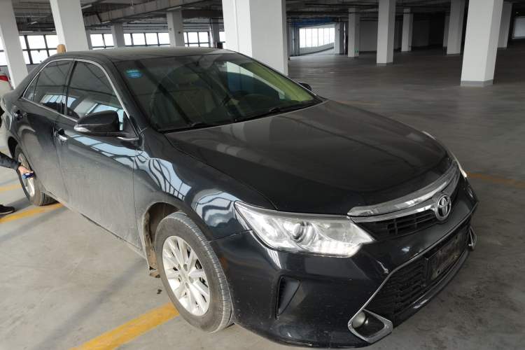 Used Toyota Camry 2016 2.0G 10th Anniversary Leading Edition