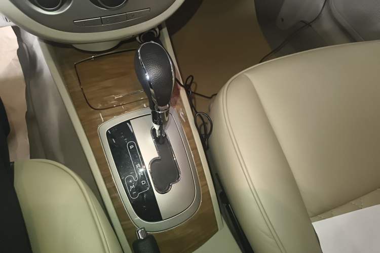 Used Buick Excelle 2015 1.5L Automatic Classic Model