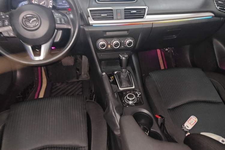 Used Mazda 3 Axela 2016 Sedan 1.5L Automatic Comfort Model Gear Lever