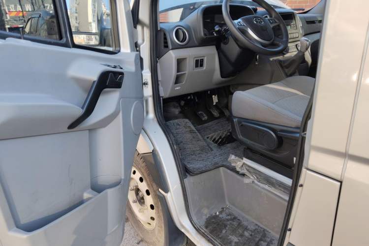 Used JAC Sunray 2021 2.0T Fuel-Efficient King Express Version Non-Commercial Long Wheelbase D20TCIF1