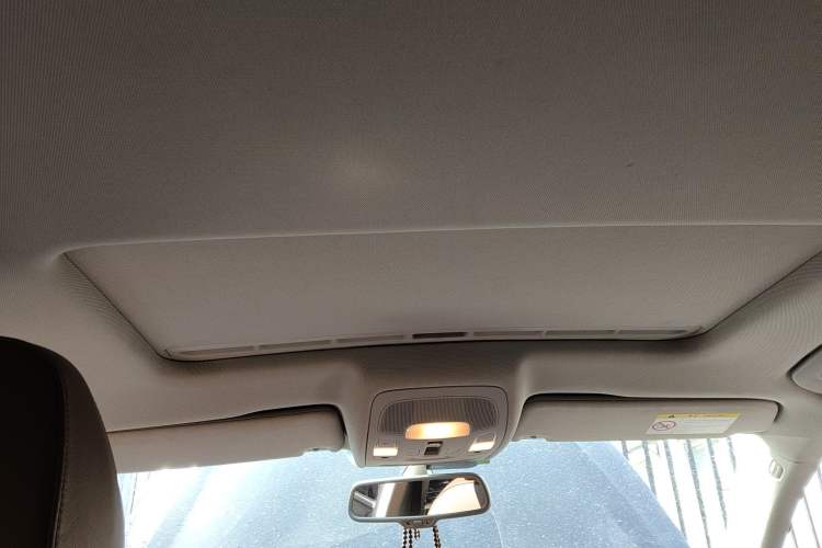 Used Audi A6L 2014 TFSI Comfort Model Headliner