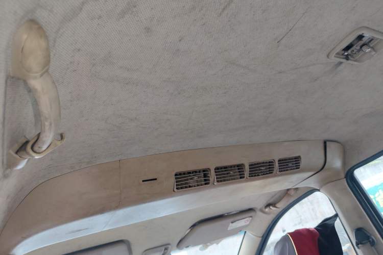 Used Wuling Hongguang 2013 1.5L Standard Version
