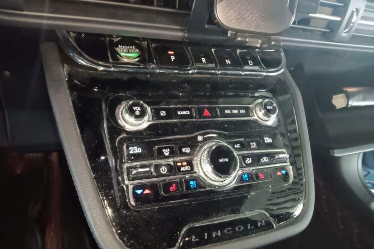 Used Lincoln Corsair 2020 2.0T Two-Wheel Drive Luxury Edition
