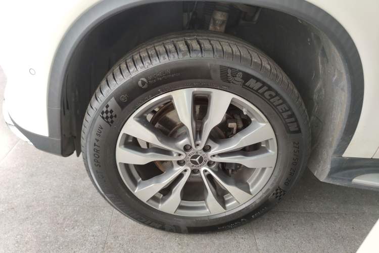 Used Mercedes-Benz GLE Coupe 2017 GLE 400 4MATIC Coupe SUV
