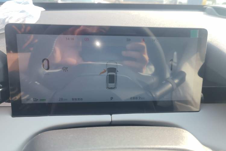 Used Changan UNI-Z New Energy 2025 Smart New Blue Whale 125km Battleship Edition