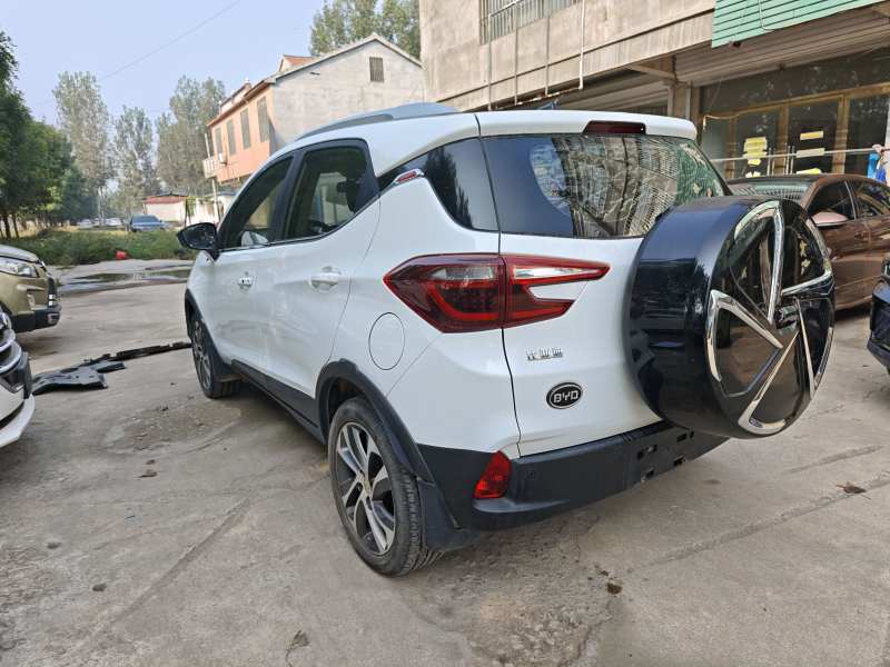 Used BYD Yuan 2017 1.5L Manual with Panoramic Sunroof — 4