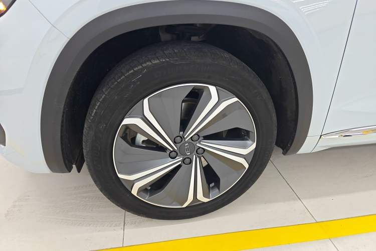 Used Geely Auto Monjaro L 2022 1.5T Thunder Hi·F Plug-in Hybrid Super Rui