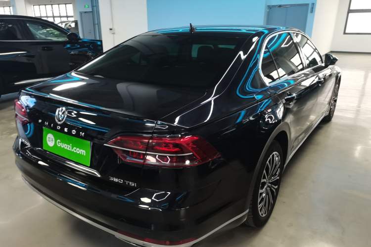 Used Volkswagen Phideon 2019 380TSI Two-Wheel Drive Business Edition China VI Standard
