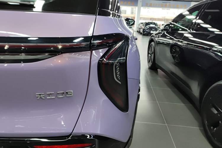 Used Hongqi Tiangong 08 2025 680 Ultra Four-Wheel-Drive Version Exterior 3