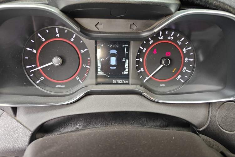 Used Chery Arrizo 5 2017 SPORT 1.5T Manual Luxury Edition Odometer Close Up