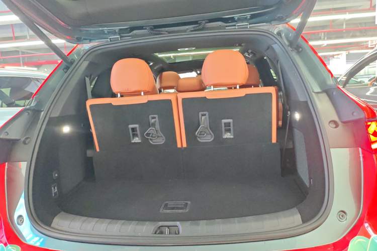 Used BYD Tang L 2025 EV 600KM All-Wheel-Drive LiDAR Flagship Model