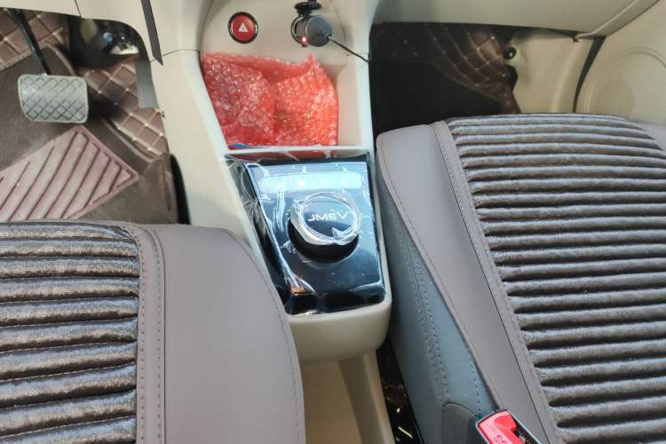 Used JMEV Xiao Qilin 2024 201km Comfort Version
