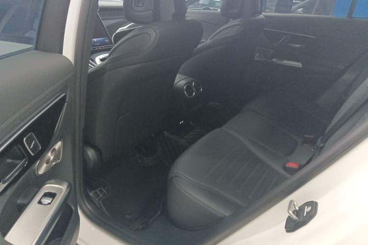 Used Mercedes-Benz GLC Coupe 2025 GLC 260 4MATIC Coupe SUV