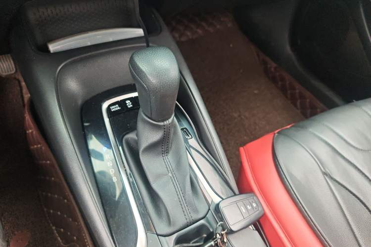 Used Toyota Corolla 2019 Dual-Engine 1.8L E-CVT GL-i Elite Edition
