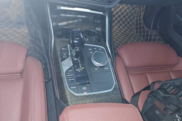 Used BMW 3 Series 2021 Second Facelift 325Li M Sport Package
