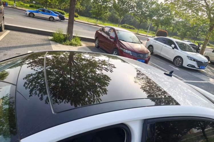 Used Volkswagen Lamando 2021 280TSI DSG Comfort Edition Roof