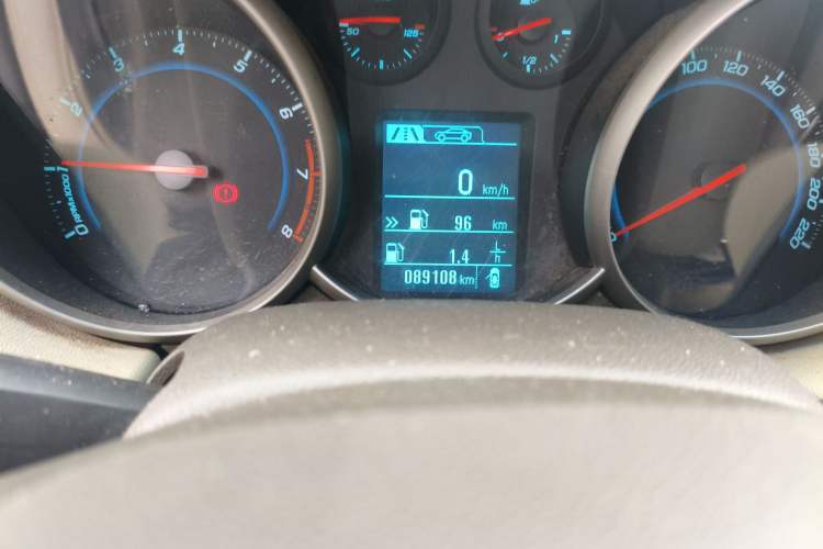 Used Chevrolet Cruze 2015 1.5L Classic SL MT
