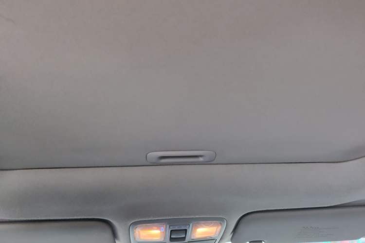 Used Hyundai ix35 2012 2.0L Automatic Two-Wheel Drive Elite Edition GLS
