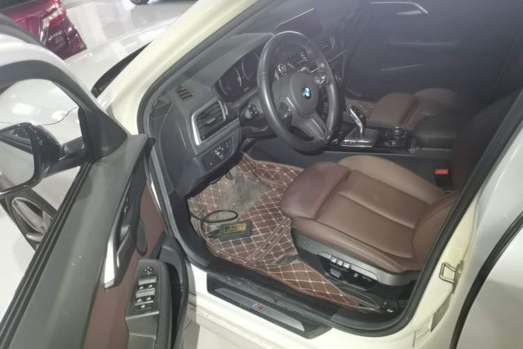 Used BMW 1 Series 2020 125i Leading Model M Sport Package