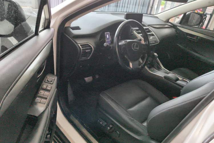 Used Lexus NX 2020 300h Front-Drive FENGSHANG Version China VI Standard