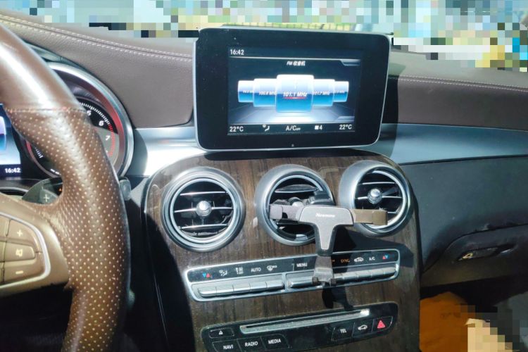 Used Mercedes-Benz GLC 2019 GLC 260 L 4MATIC Dynamic Model