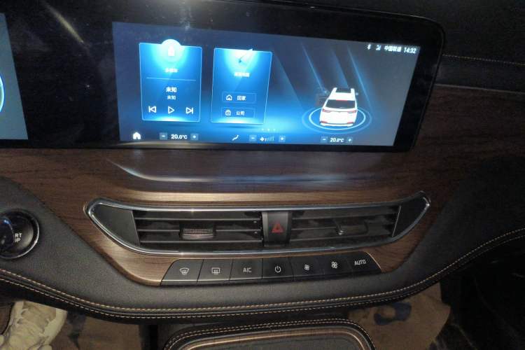 Used Ford Equator 2021 EcoBoost 225 Platinum Edition 6-seater
