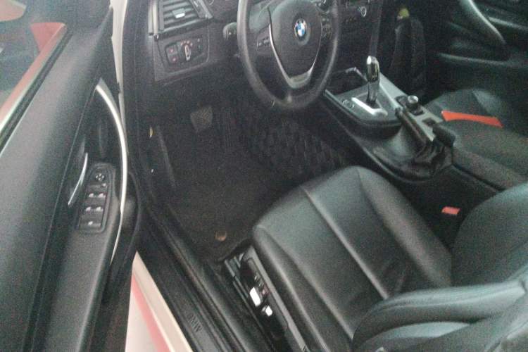 Used BMW 4 Series 2016 420i Convertible Fashion Model
