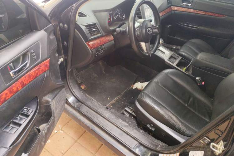 Used Subaru Outback 2011 2.5i Luxury Edition