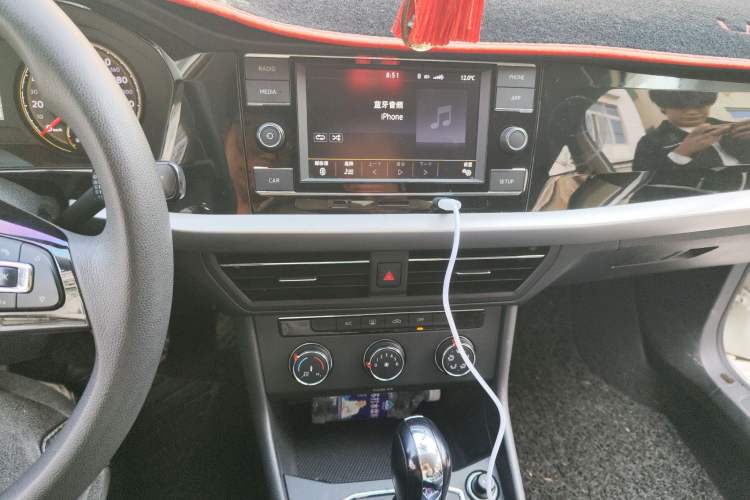 Used Volkswagen Lavida 2018 1.5L Automatic Comfort Edition China V Standard Audio And AC Panel