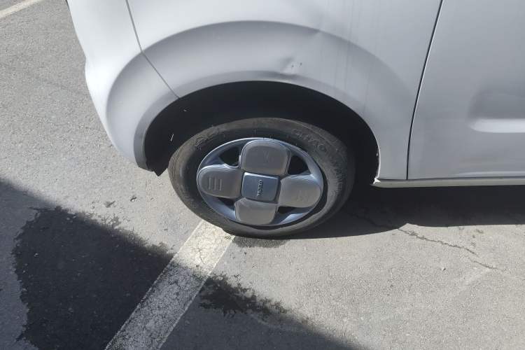 Used Geely Galaxy Panda 2024 Panda Mini 200km Endurance Bear
