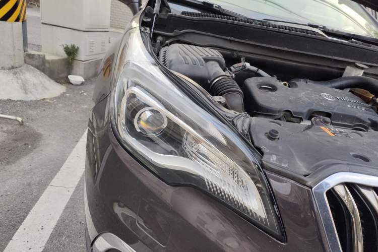 Used Buick Envision 2017 20T Two-Wheel Drive Luxury Model