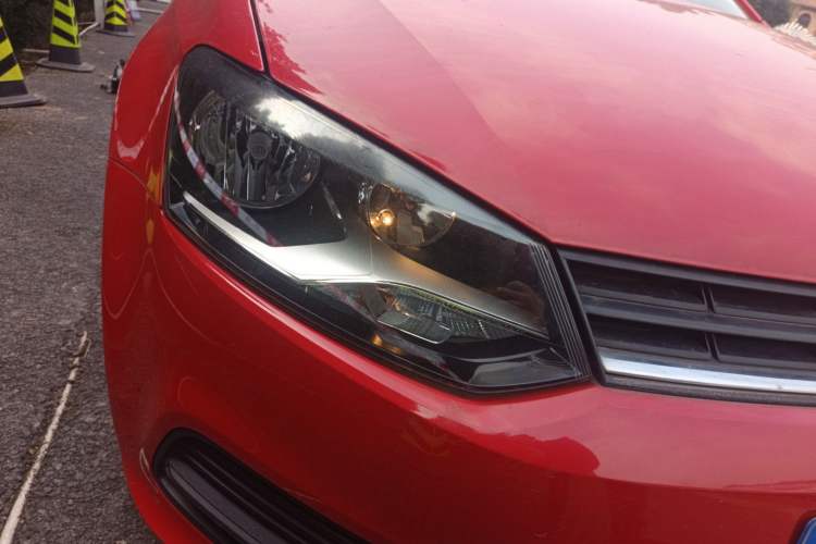 Used Volkswagen Polo 2014 1.4L Manual Fashion Edition