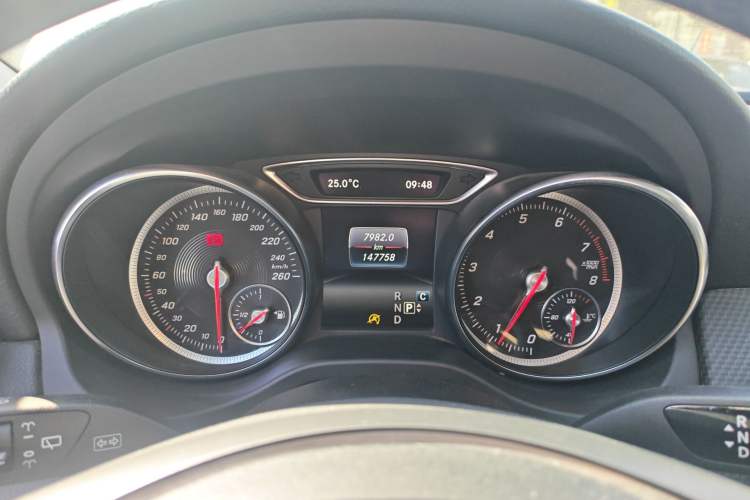 Used Mercedes-Benz GLA 2017 GLA 200 Sport Edition Instrument Cluster