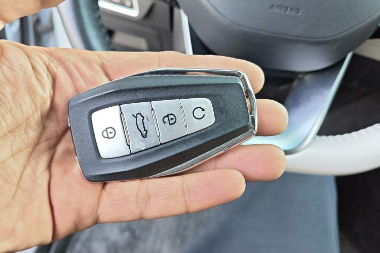 Used Geely Auto Emgrand L HiP 2022 1.5TD-DHT Pro 100KM Super Rui Vehicle Key