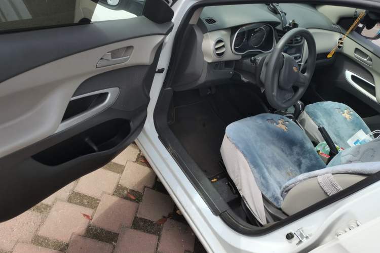 Used Chevrolet Sail 2018 Sail 3 1.3L AMT Ideal Edition Driver Seat