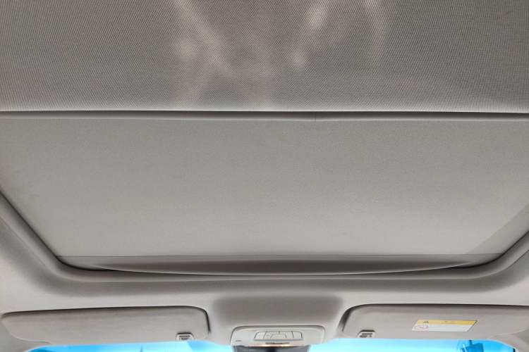 Used Buick GL8 2021 Land Cruiser Executive Class 652T Luxury Model