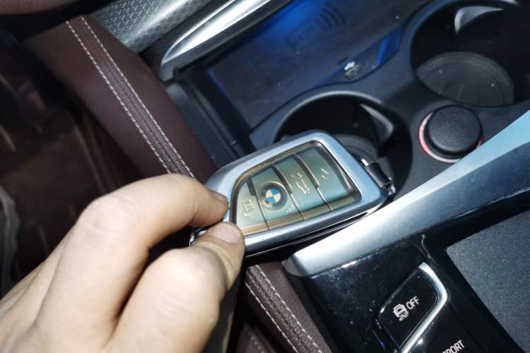 Used BMW 5 Series New Energy 2022 Second Facelift 535Le Pioneer Edition M Sport Package
