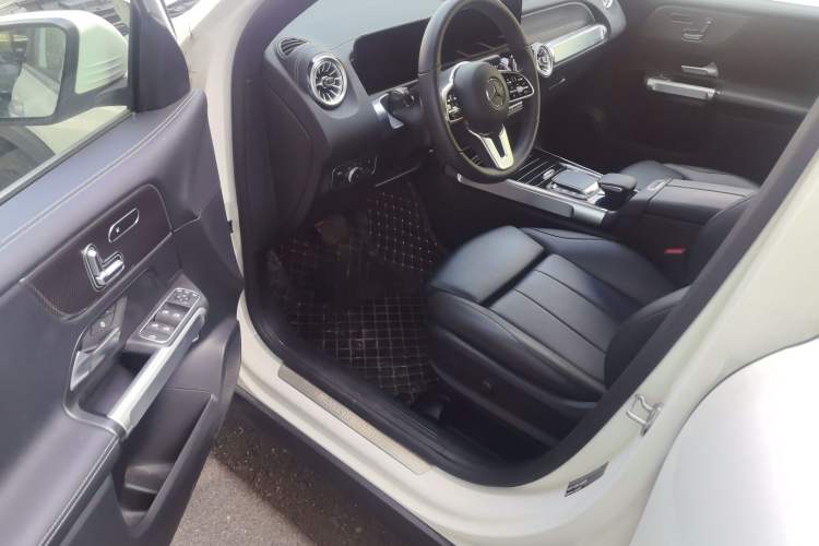 Used Mercedes-Benz GLB 2023 GLB 220 Fashion Model
