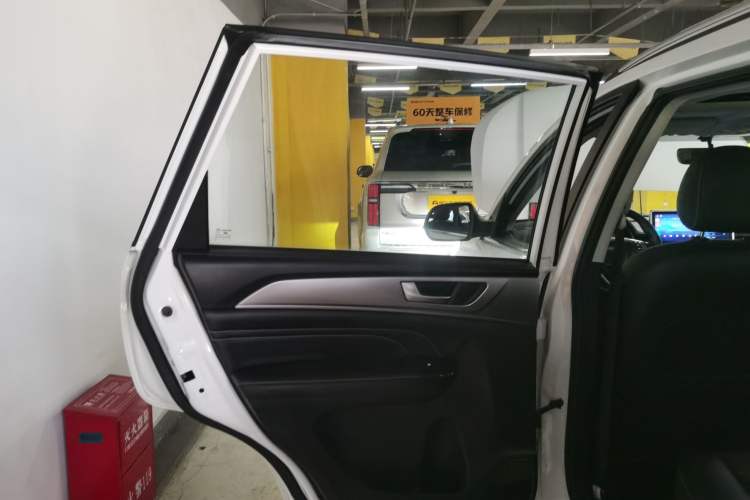 Used Haval M6 2021 PLUS 1.5T DCT Luxury Smart Connectivity Model