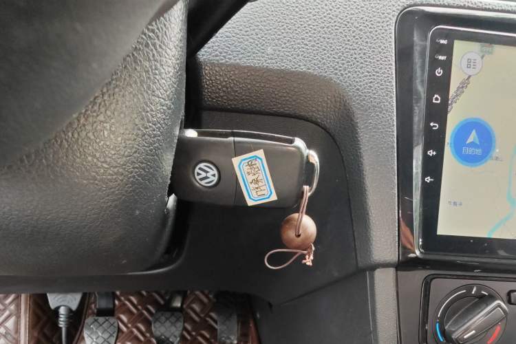 Used Volkswagen Santana 2016 1.6L Manual Fashion Edition Vehicle Key