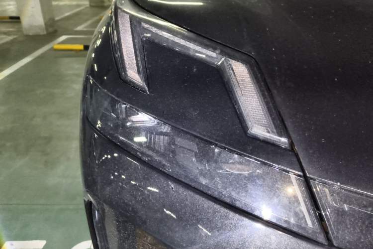 Used Lynk & Co 08 EM-P 2023 120km Long-Range Halo