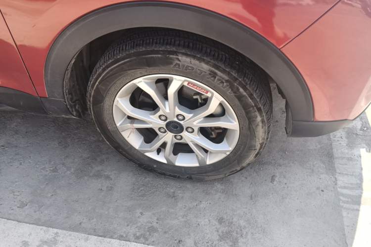 Used Haval H2s 2018 Red-Label 1.5T Dual-Clutch ZhiShang Model