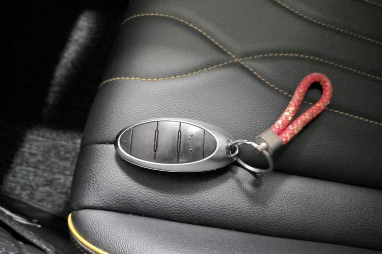 Used Bestune T77 2021 PRO 280 TID Automatic Luxury Model Vehicle Key