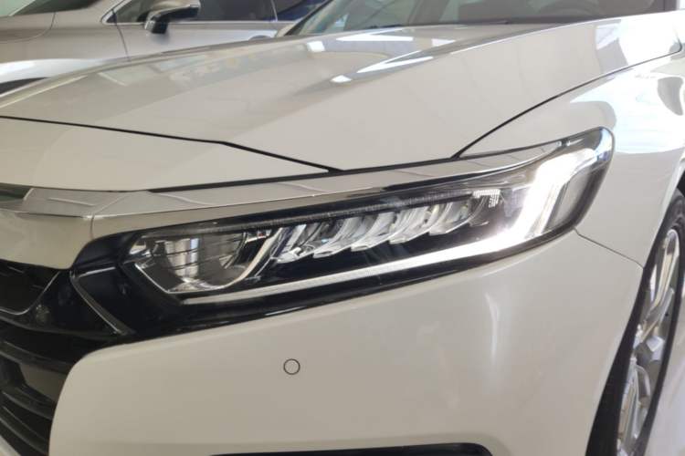 Used Honda Accord 2018 260TURBO Luxury Edition China VI Left Front Headlight