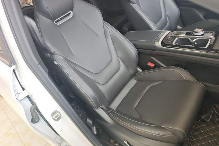 Used JAC QX PHEV 2023 120km Enjoyment Edition Right Front Seat